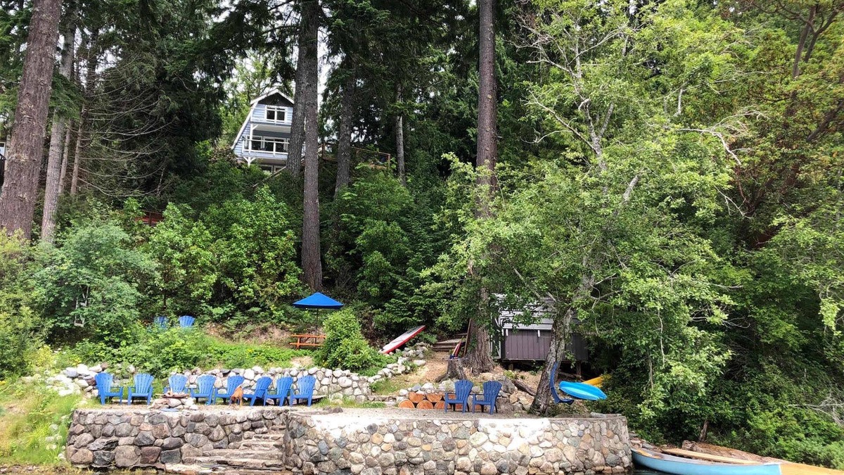 Youbou House | Gorgeous Chalet Style Lake house with four decks and huge dock.