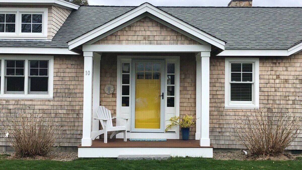 Snug Harbor House | Gorgeous Cottage on Great Island!