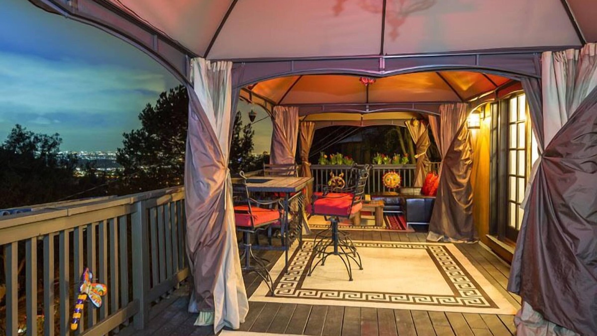 Hollywood Hills West Cottage | Gorgeous Deck Views in Legendary Laurel Canyon for 1-3 months