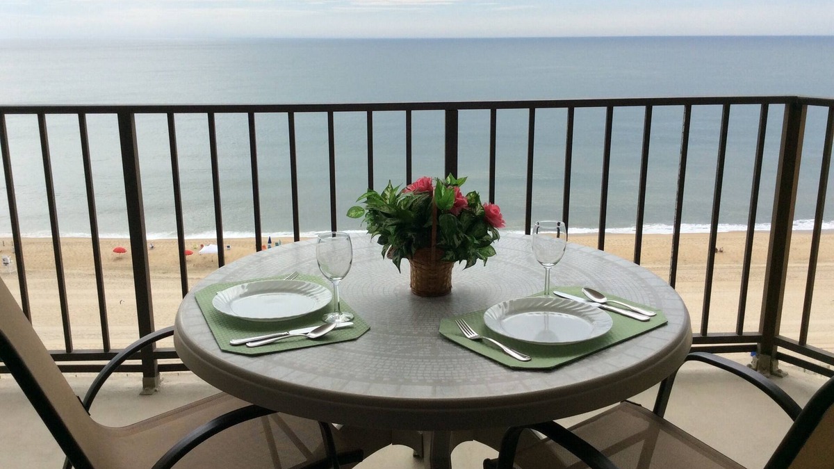 North Ocean City Condo | Gorgeous Direct Oceanfront