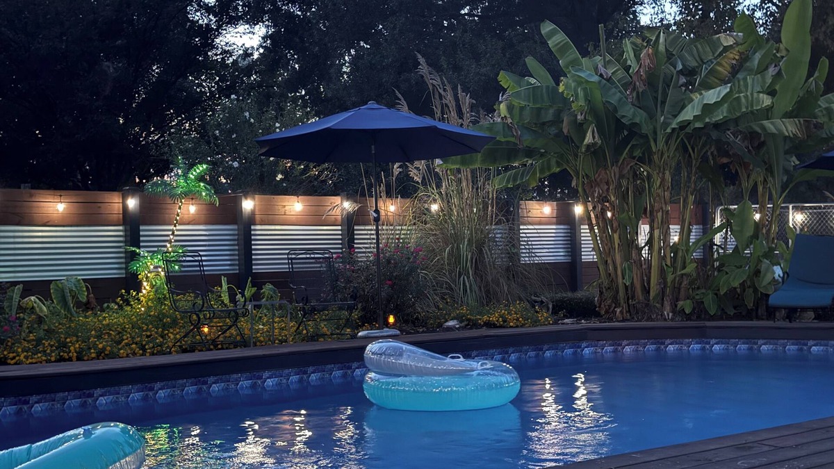 Lakeland House | Gorgeous fully-furnished home in serene farmlike setting