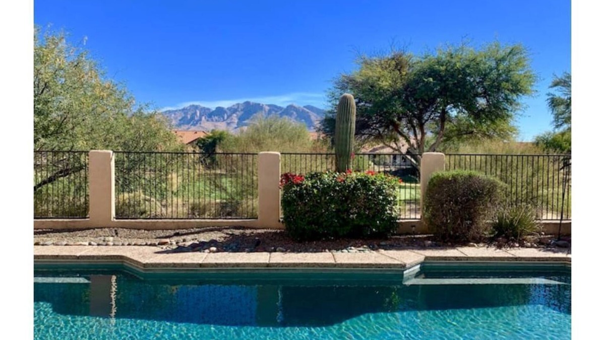 Canada Hills Golf Course House | Gorgeous Golf Retreat w/Pool/Spa & Mountain Views