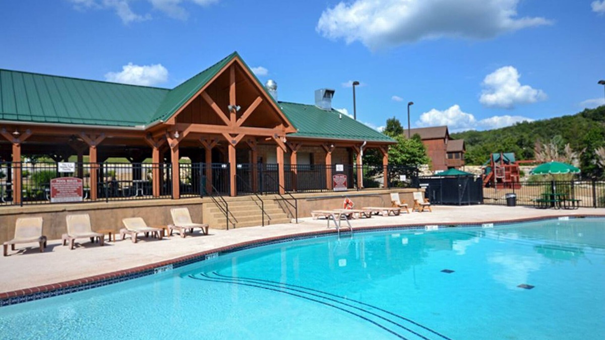 Branson West Condo | Gorgeous Golf Views, Quiet/Large, Resort and Pools