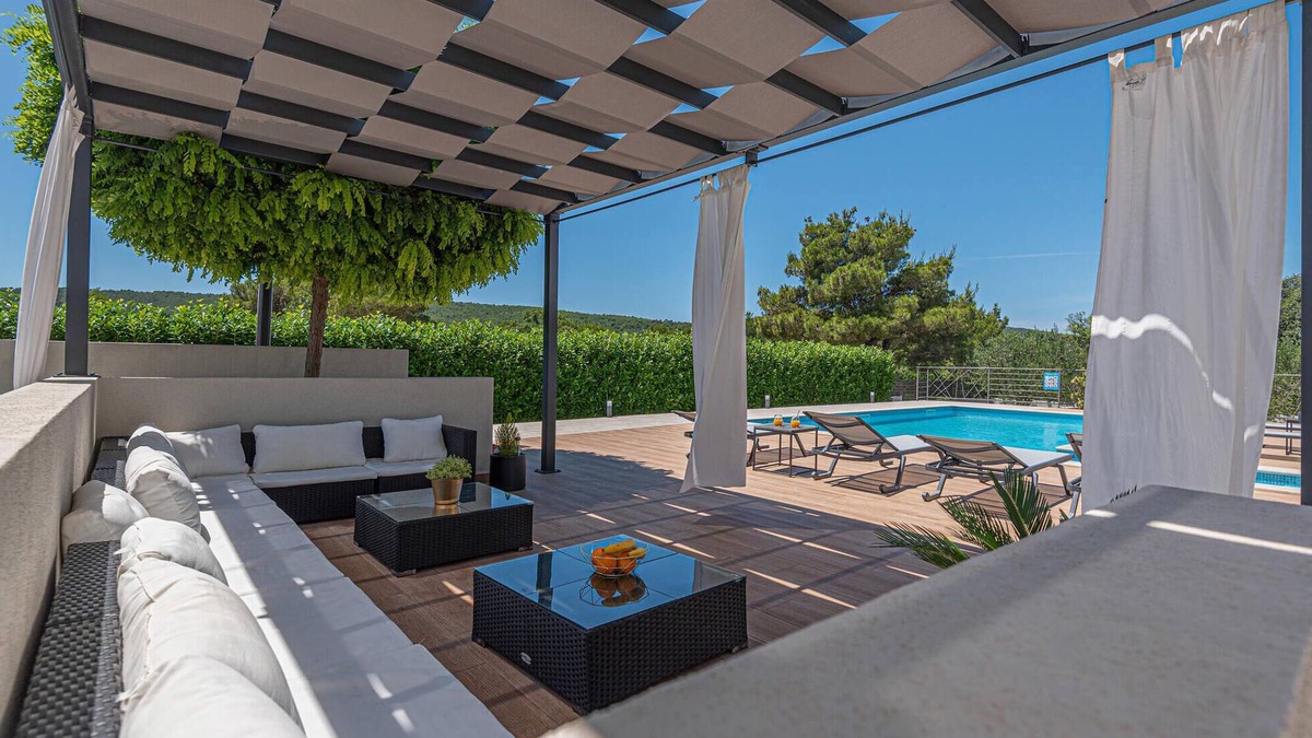 Sibenik House | Gorgeous home in Dubrava kod Sibenika