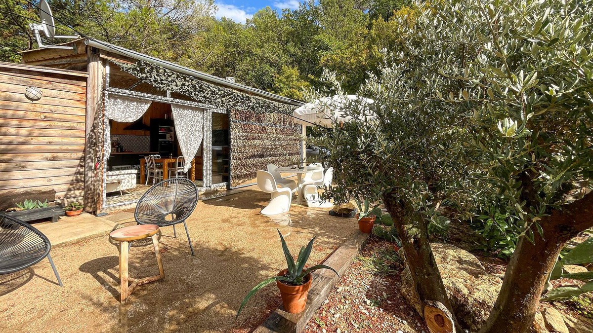 Salon-de-Provence House | Gorgeous home in Salon-de-Provence with WiFi