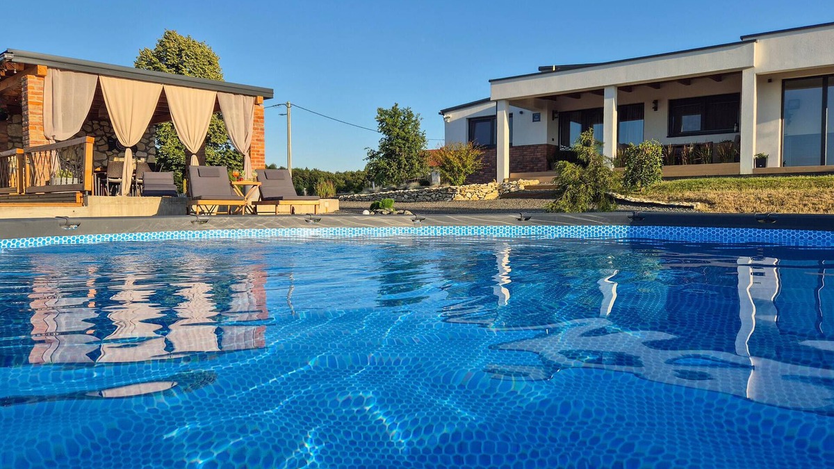 Sveti Ilija House | Gorgeous home in Luzan Biskupecki