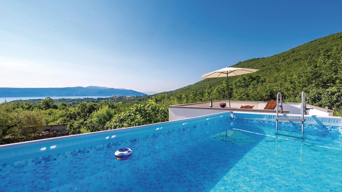 Martina House | Gorgeous home in Moscenicka Draga