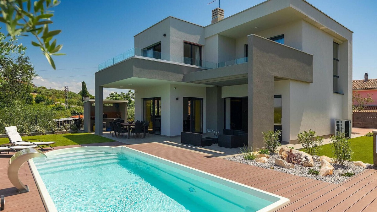 Buje House | Gorgeous home in Buje