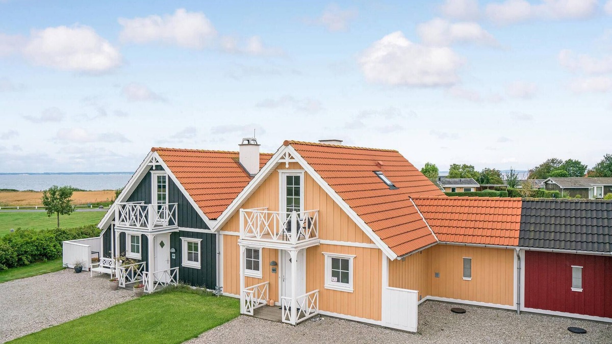 Middelfart House | Gorgeous home in Brenderup Fyn