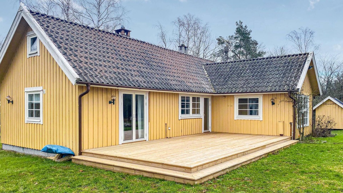 Farjestaden House | Gorgeous home in Färjestaden with WiFi