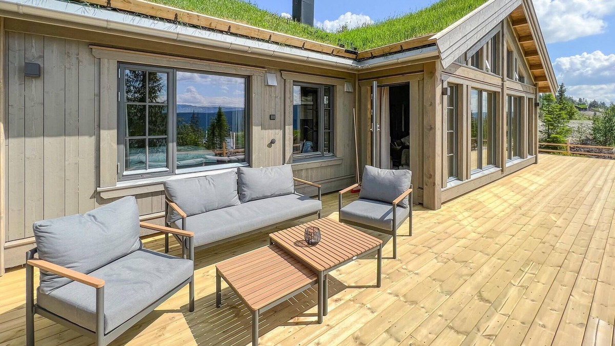 Sor-Fron House | Gorgeous home in Gålå with sauna