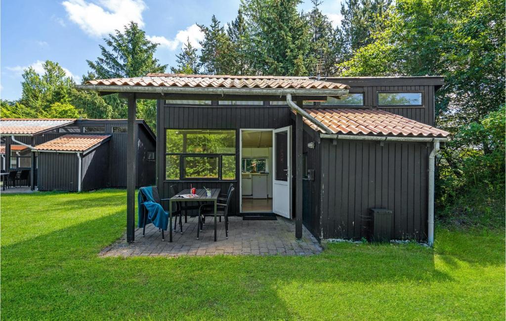 Hampen House | Gorgeous Home In Hampen With Wifi
