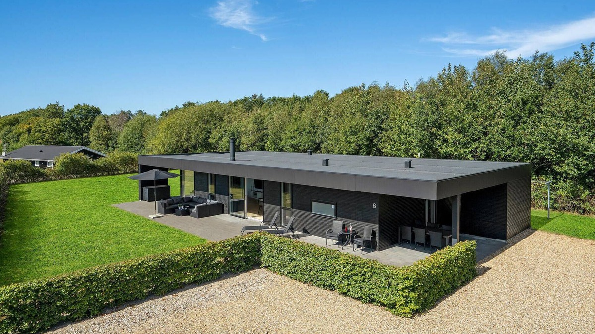 Falen House | Gorgeous home in Hemmet with sauna
