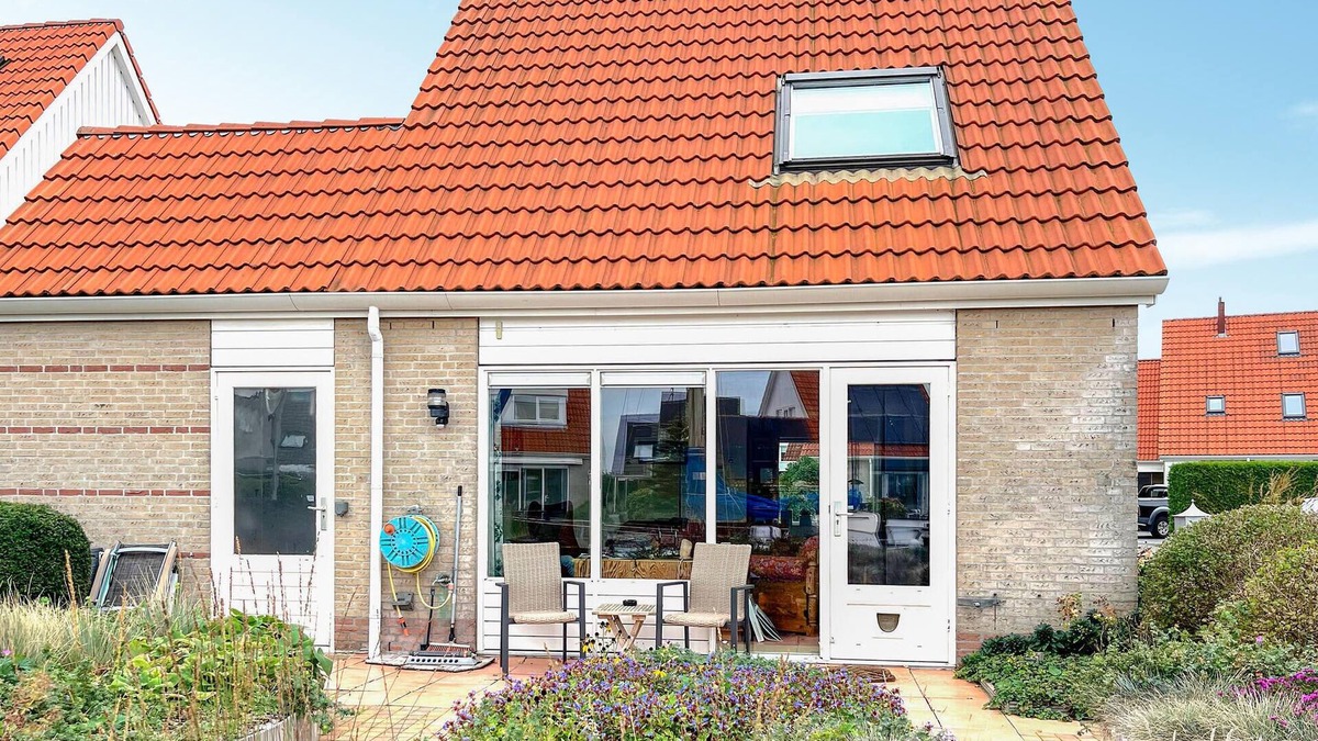 Lemmer House | Gorgeous home in Lemmer with WiFi