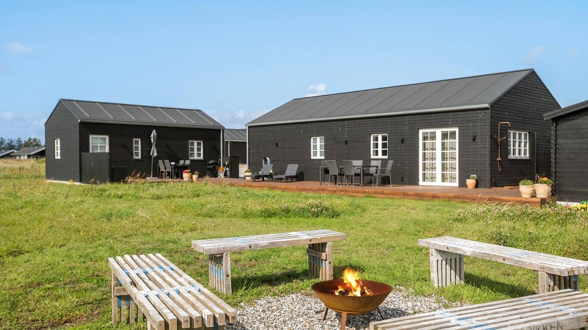 Grønhøj House | Gorgeous home in Løkken with WiFi