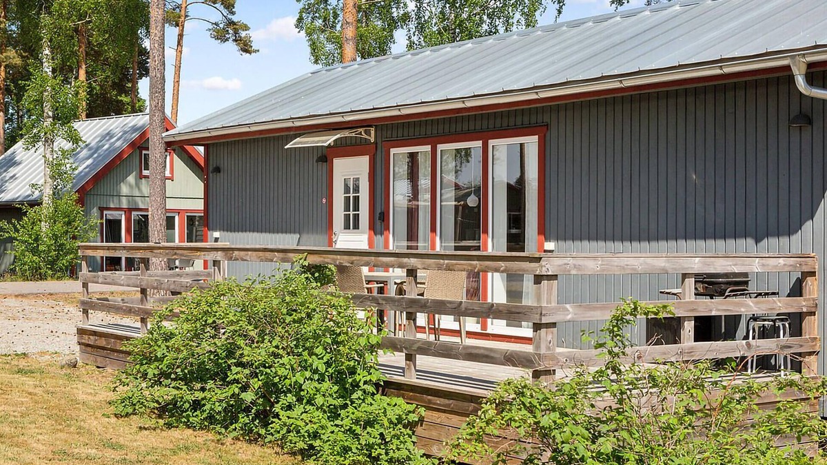 Hagaby House | Gorgeous home in Löttorp with WiFi