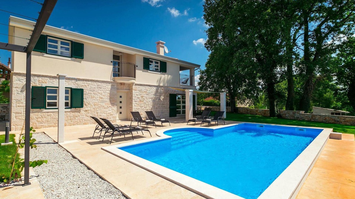 Baderna House | Gorgeous home in Porec