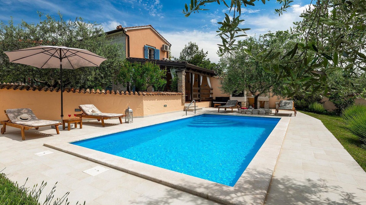 Dracevac House | Gorgeous home in Porec