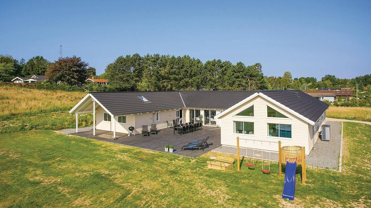 Vejby House | Gorgeous home in Vejby with WiFi