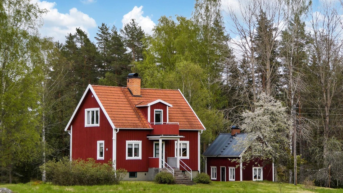 Vimmerby House | Gorgeous home in Vimmerby with kitchen