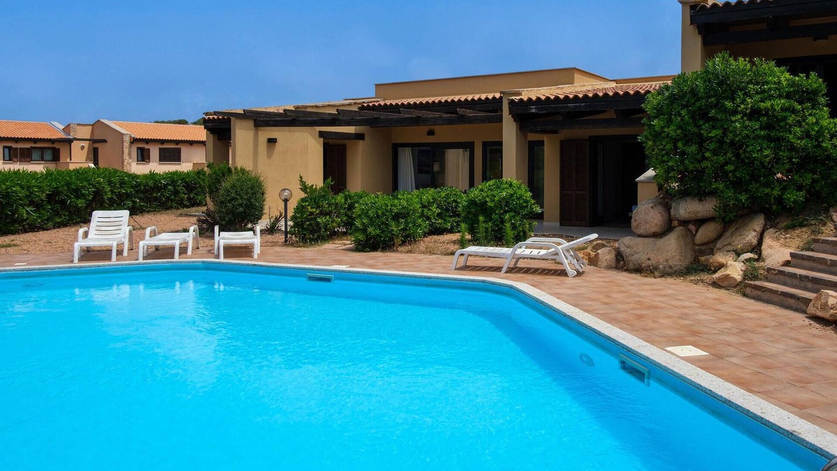 Costa Paradiso House | Gorgeous home in Trinità d'Agultu