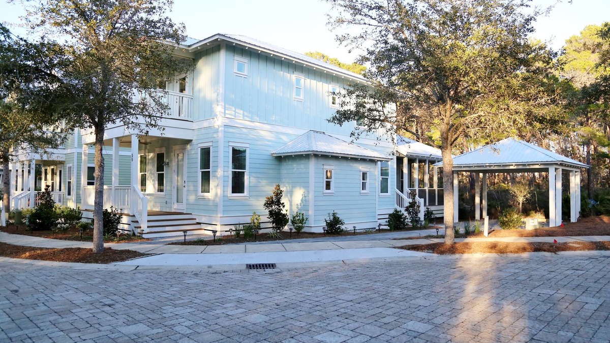 Greenway Park House | GORGEOUS Home on 30A! Six seater golf cart included!