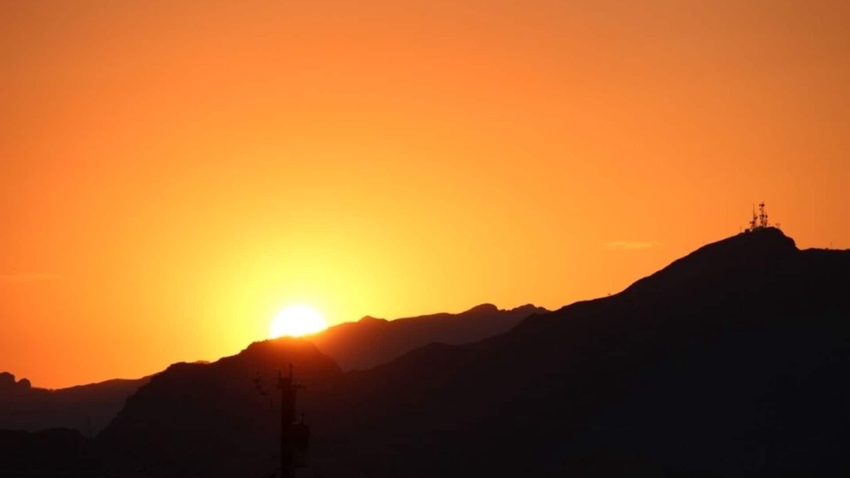 Parker Strip House | Gorgeous Lake Havasu and Mountain Views