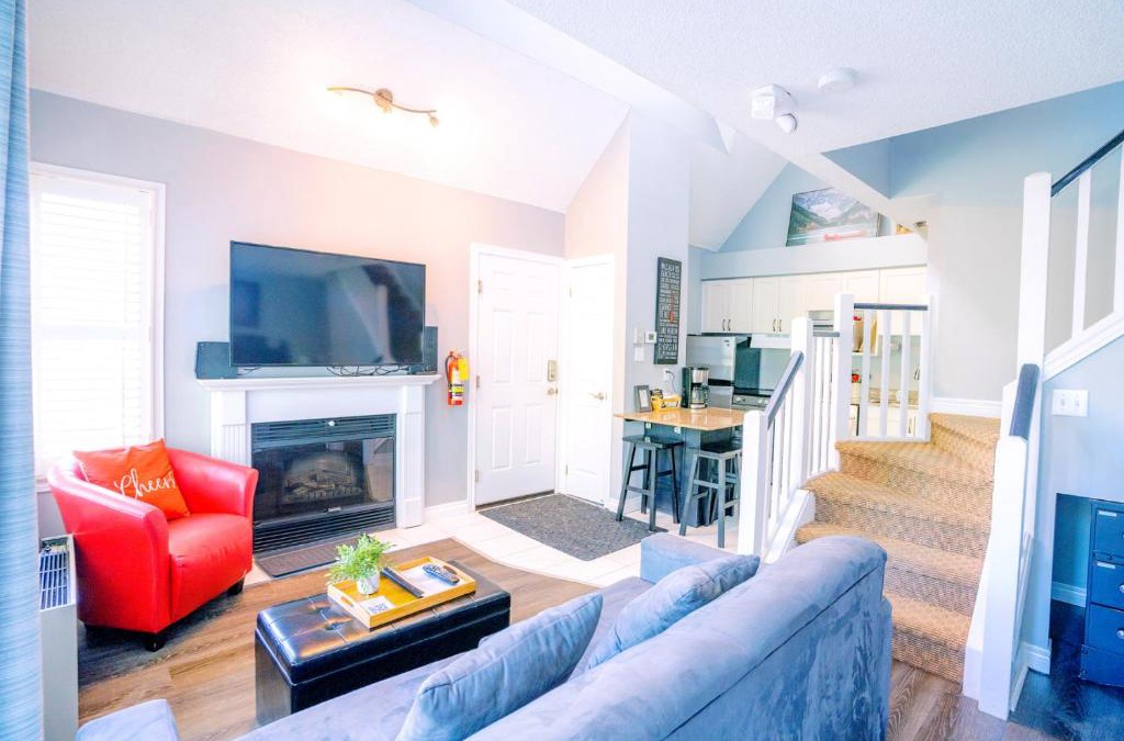 Craigleith House | Gorgeous Loft in the Heart of Blue Mountain