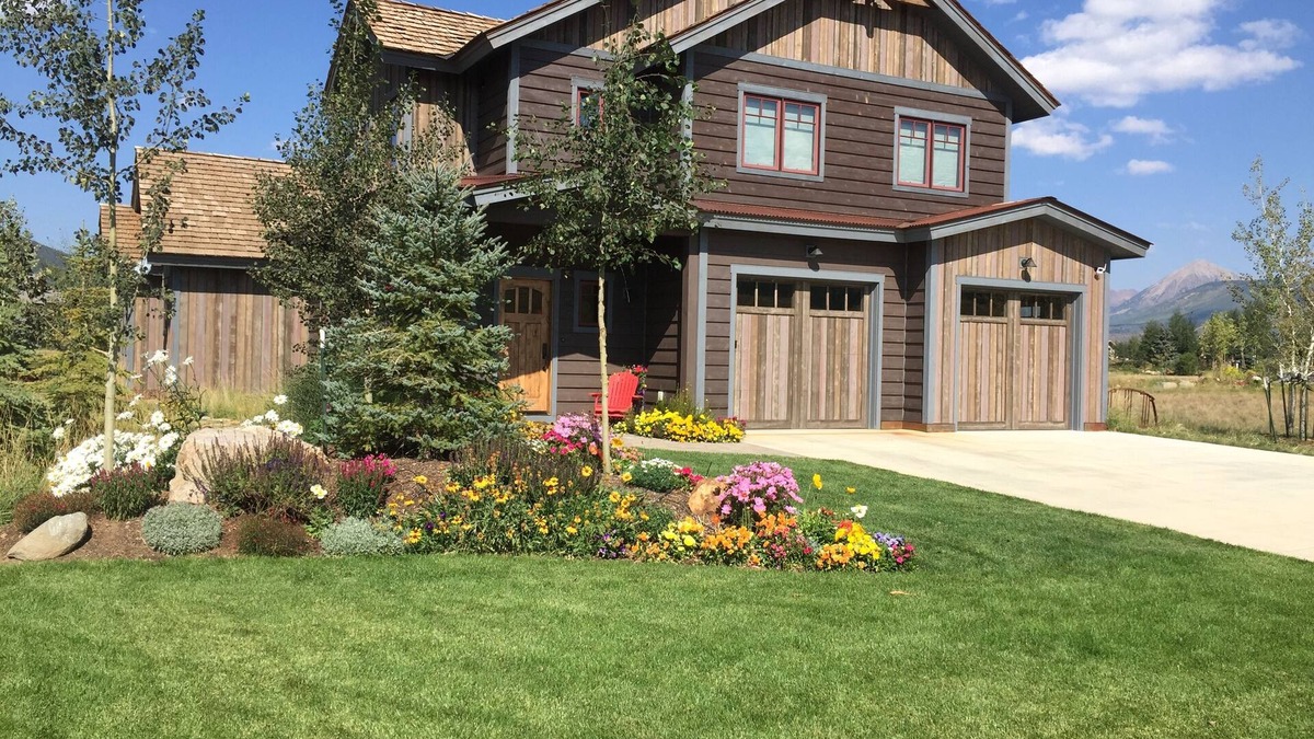 Crested Butte House | Gorgeous Luxury Home Sits Lakeside Amid The Breathtaking Elk Mt