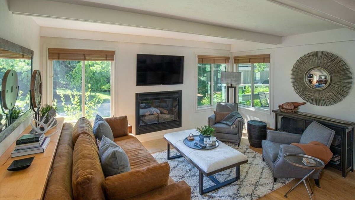 Sun Valley Condo | Gorgeous Newly Renovated Condo in Creekside Sun Valley