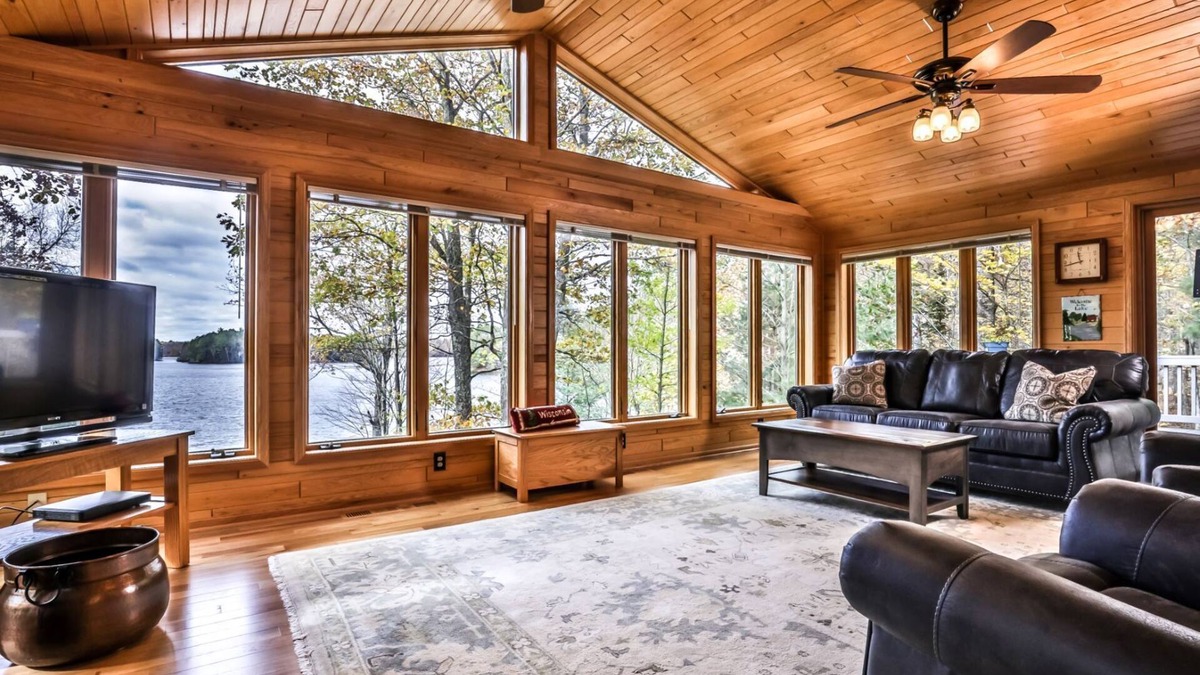 Harshaw House | Gorgeous Private Home w/magnificent lake views!