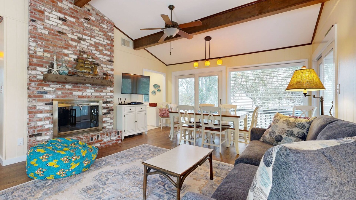 Gulf Pines House | Gorgeous private home, great for families and close to beach