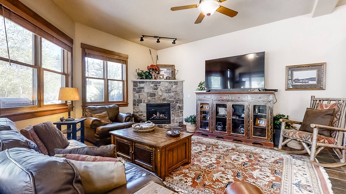 Steamboat Springs House | Gorgeous & roomy townhouse with pool, hot tub, chef's kitchen, & mountain view