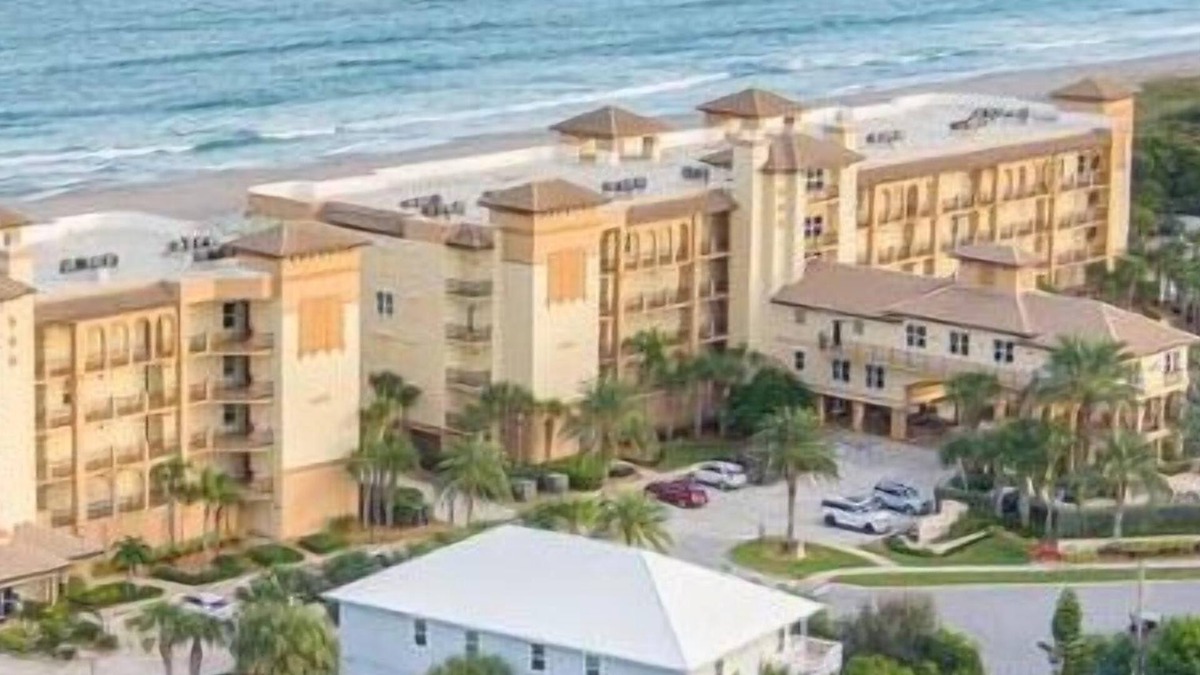 Winslow Reserve Apartment | Gorgeous Sparkling 1BR with Amazing Beach Access! Unit 314