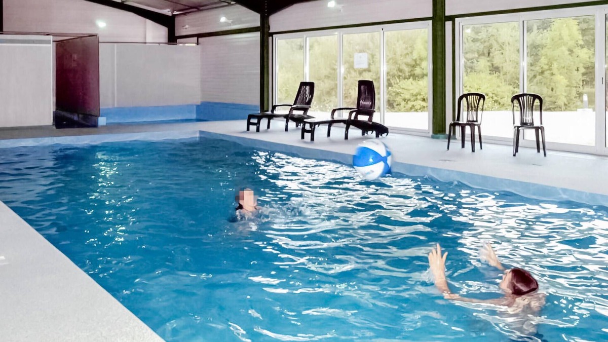 Chef-Boutonne House | Gorgeous (sta)caravan in CHEF-BOUTONNE