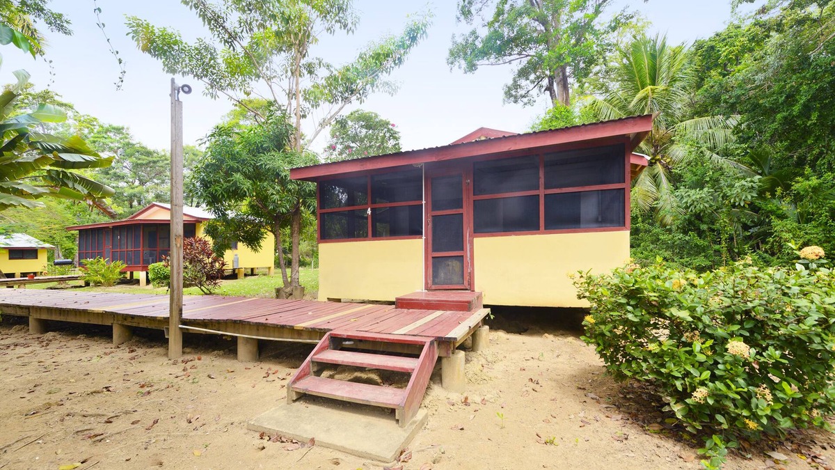 Hopkins Cabin | Gorgeous Studio Cabin located on the tropical Banks of the Sittee River