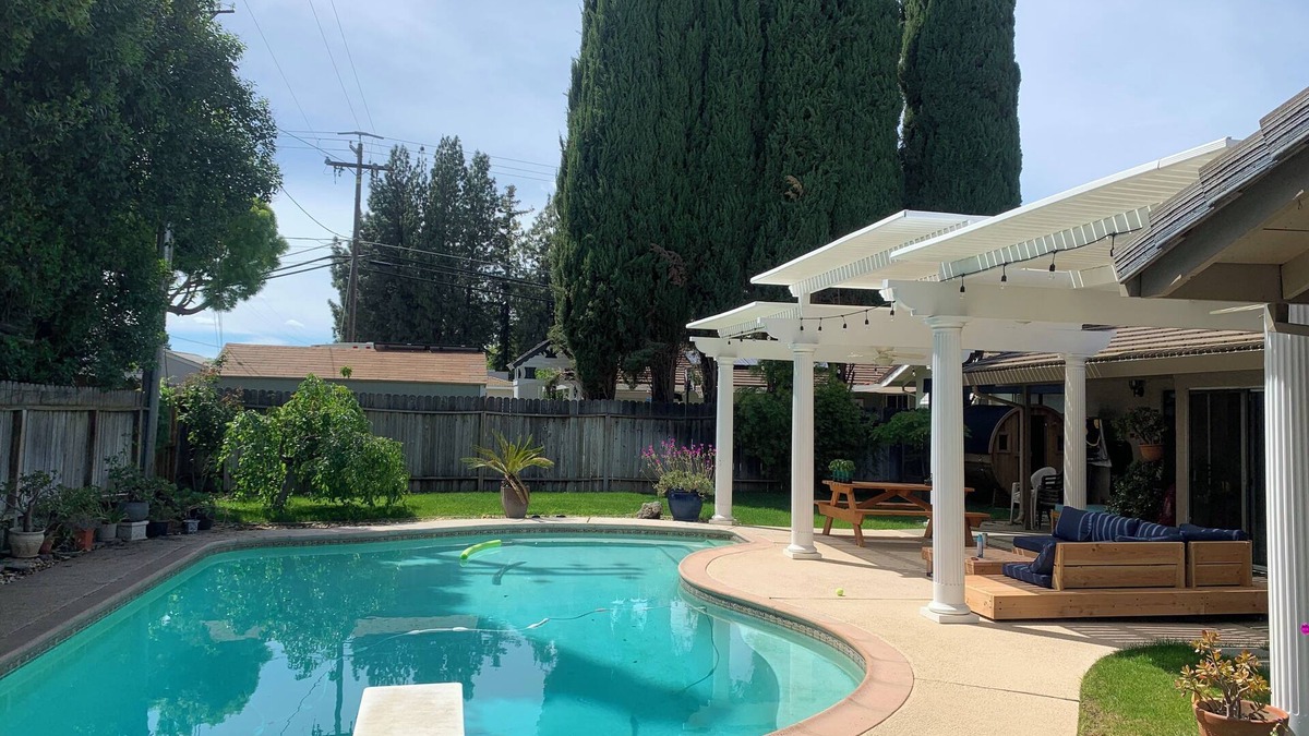 Woodland House | Gorgeous summer Haven with Pool and Sauna