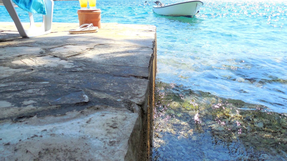 Necujam House | GORGEOUS VACATION BUNGALOW SEASIDE own BATH TERRACE & BOOT INVESTORS