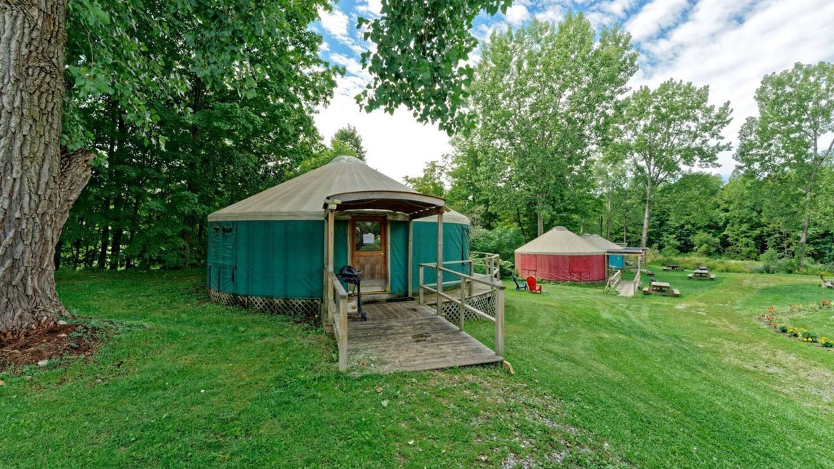 South Hartford RV Rental | Gorgeous Yurt for Family Getaways in Upstate New York