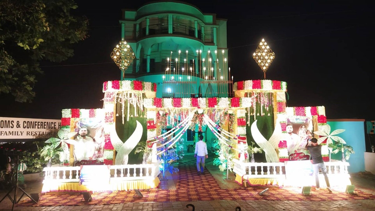 Garoi Hotel | Goroomgo Patra palace Konark