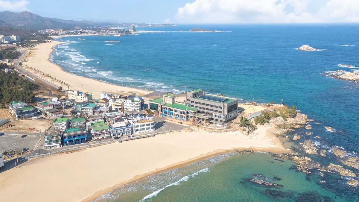 Goseong-gun House | Goseong Cnblue Oceanview Pension