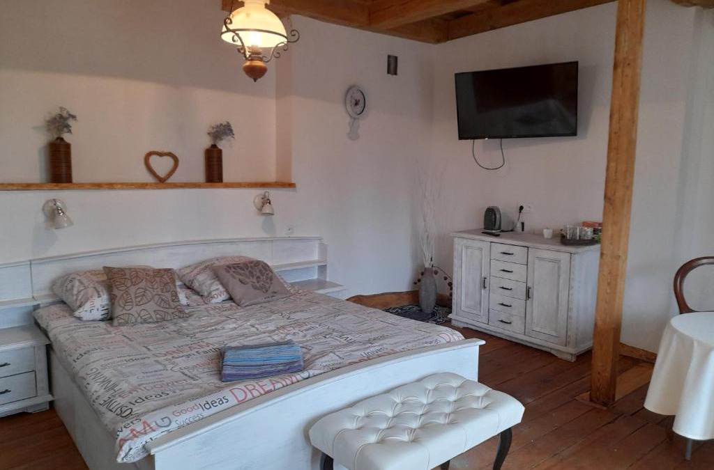 Zajezierze House | Gospodarstwo Agro przy trasie s-7