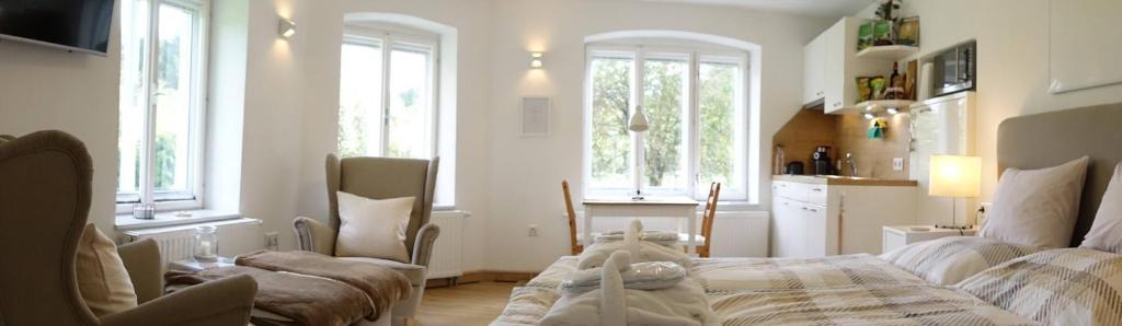 Bad Großpertholz Apartment | Grüne Wiese - Gäste-Minibungalow in der Edermühle