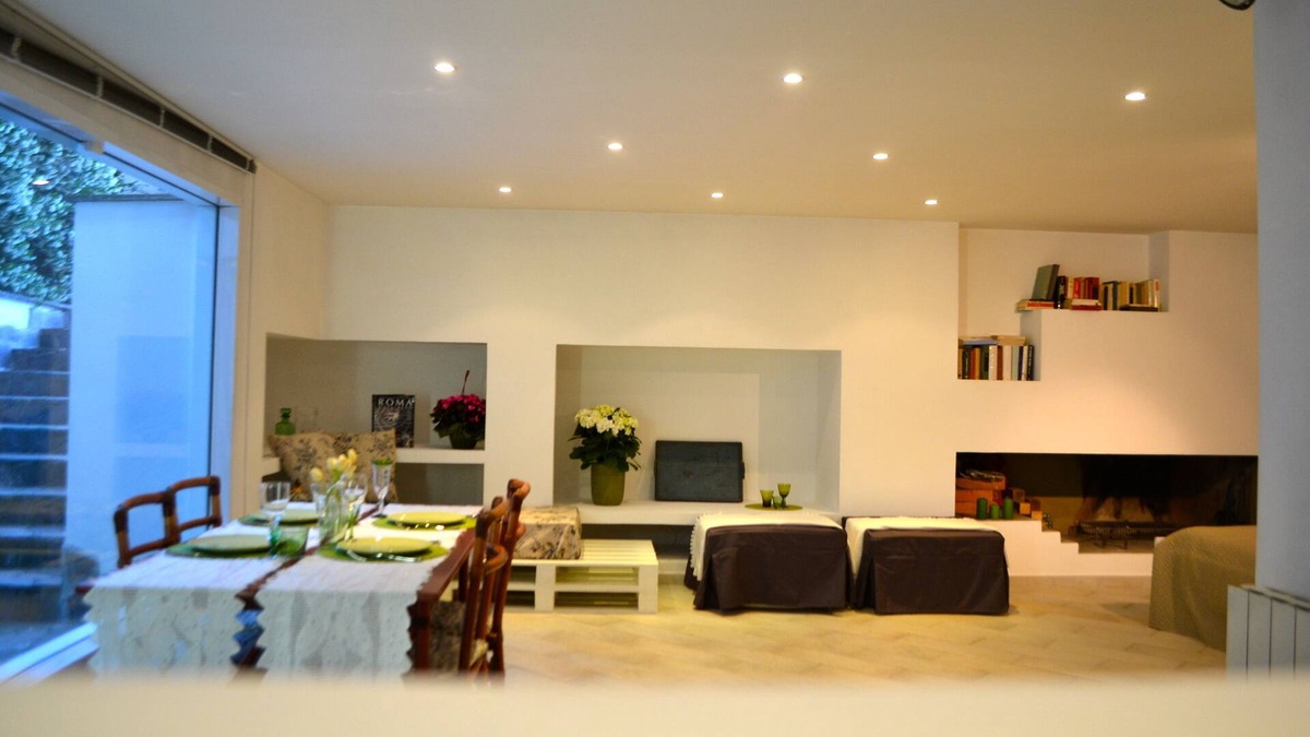 Zona XXXIV Casal Palocco Apartment | Grab Rome easily but live in a green and quiet neighborhood, close to the sea.