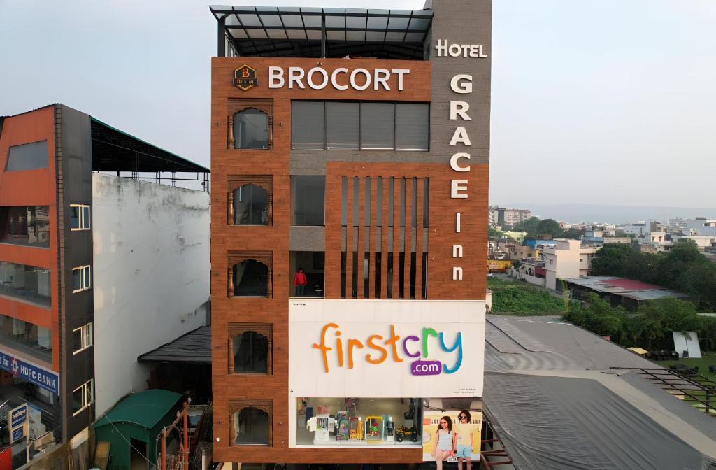 Dehradun Hotel | Grace Inn Hotel Dehradun