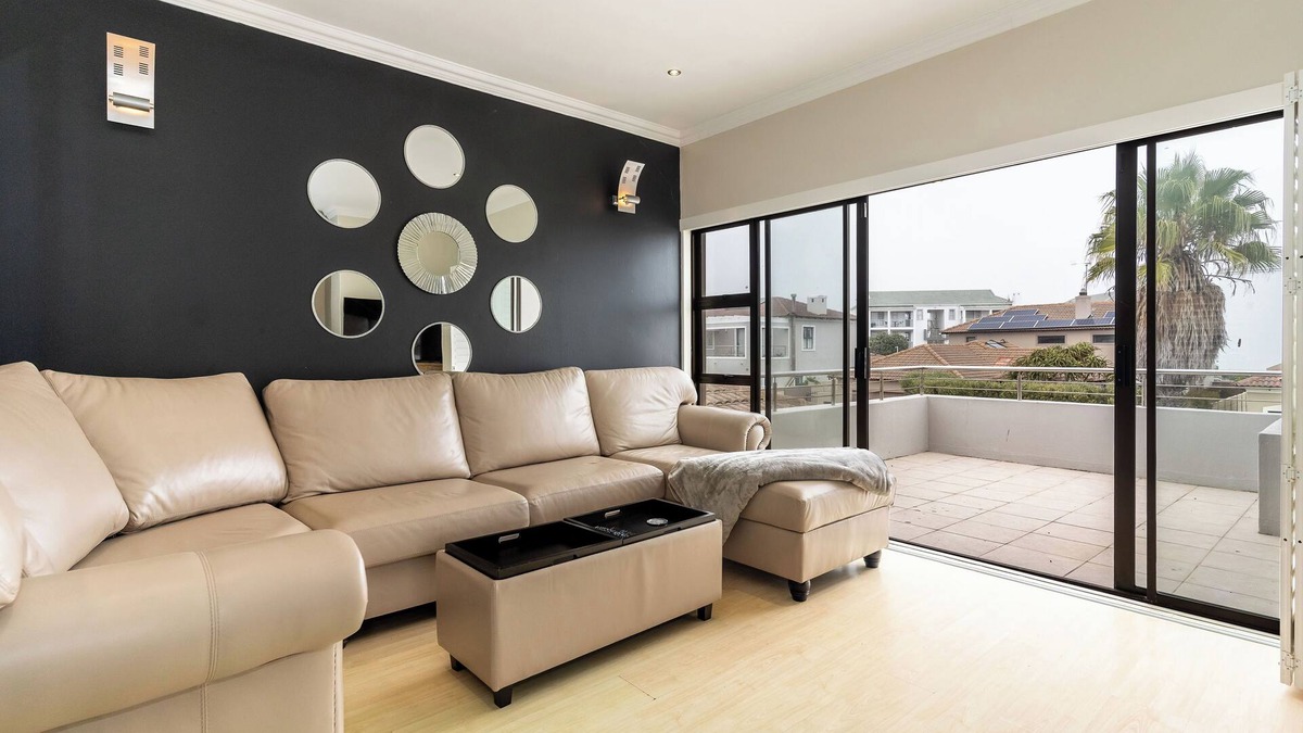 Big Bay Villa | Grace of Blaauwberg Two - Large Private Family Home with views!n