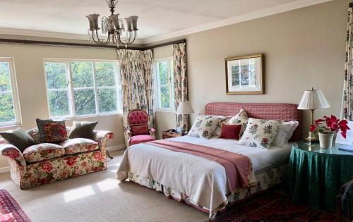 Greater Johannesburg Metropolitan Area House | Grace on Argyle, full solar suite in Sandton