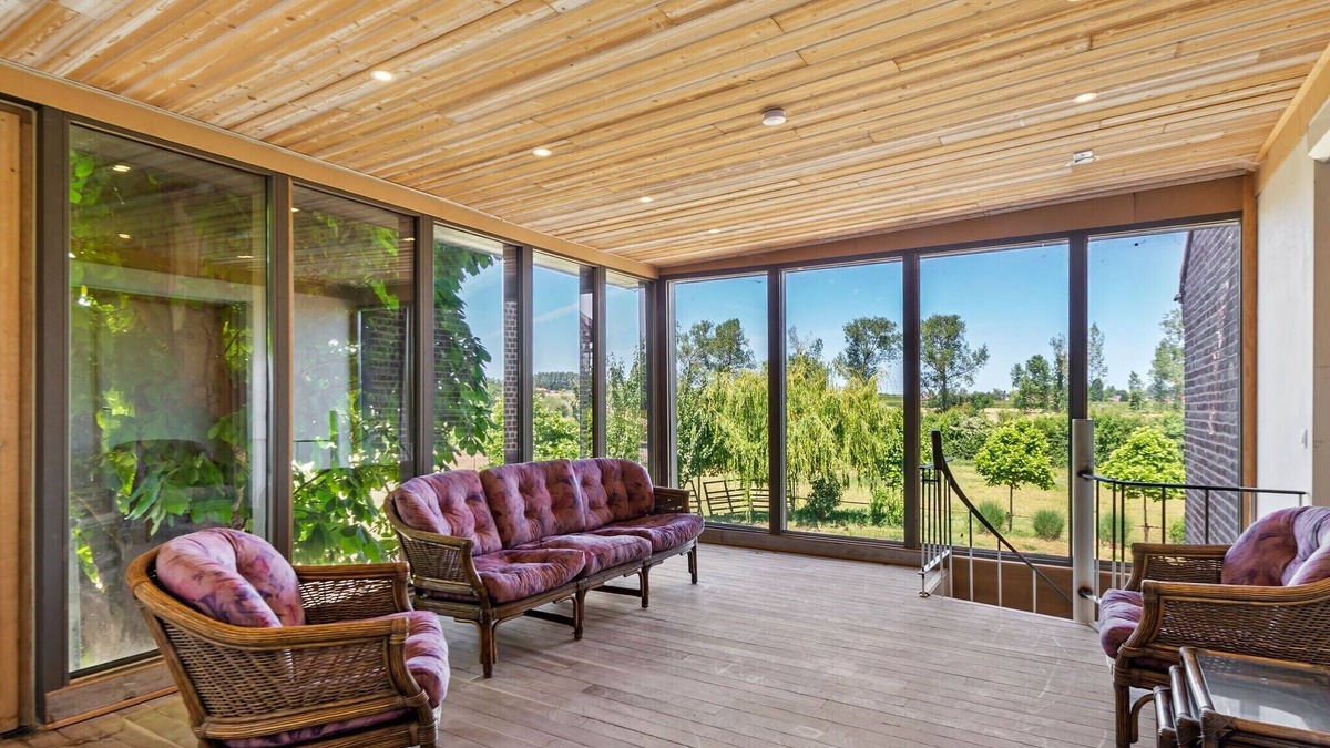 Geetbets House | Graceful Holiday Home in Geetbets with Patio