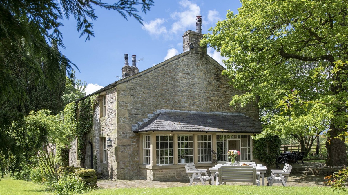 Fence House | Grade II listed property sitting in the Forest of Bowland