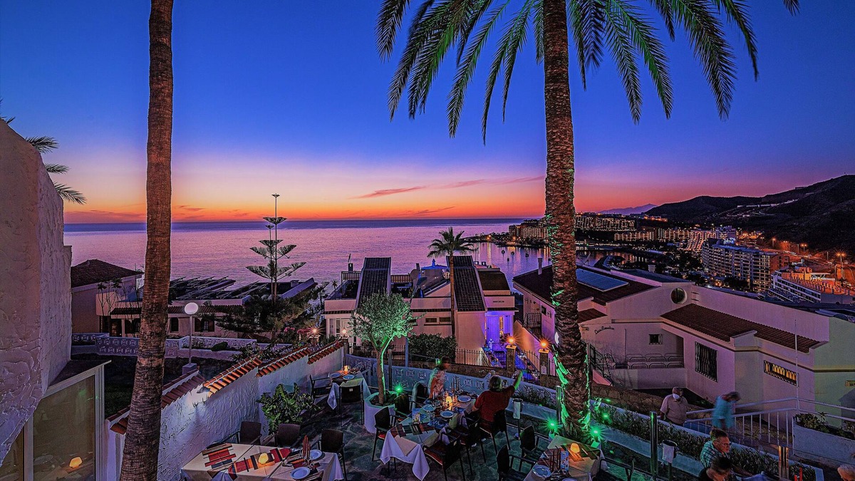 Patalavaca Apartment | GRAN CANARIA luxury apart. with sea views, jacuzzi
